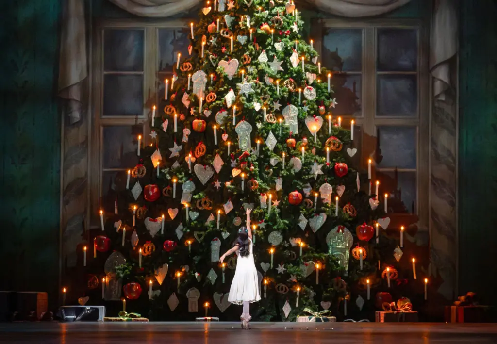 The Royal Ballet: THE NUTCRACKER
